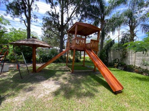 Herní místnost nebo prostor pro děti v ubytování Casaquinta en Corrientes con Pileta