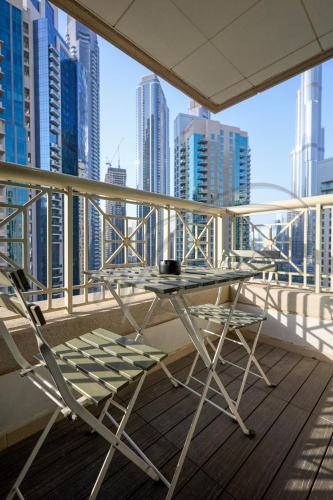 Full Burj Khalifa and Fountain Views 2BHK Apartment by WS Holiday Homes photo 2