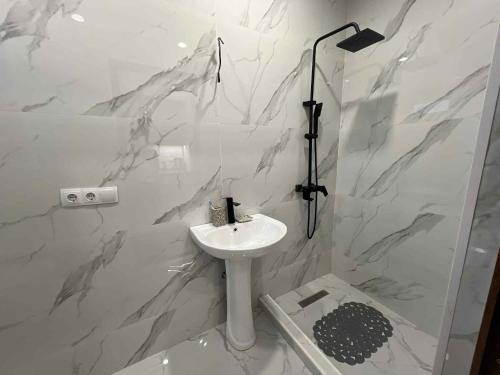 Koupelna v ubytování Villa Jigaura