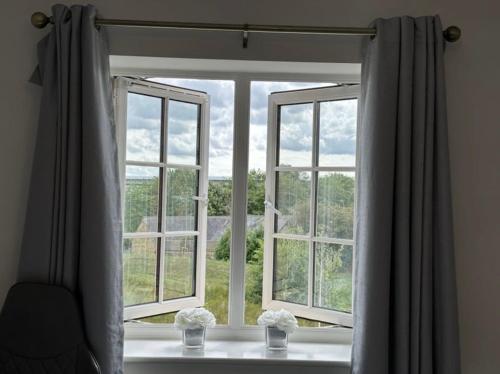 Imagen de la galería de Spacious and Bright modern Home, en Cropredy