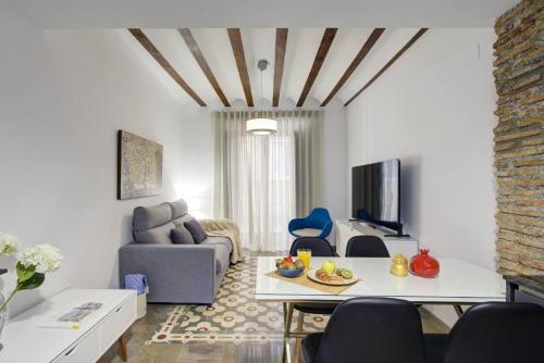 Home4u Nuevo Centro Granada-Puerta Real-San Isidro