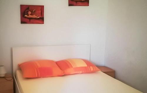 Awesome Apartment In Novi Vinodolski With Wifi