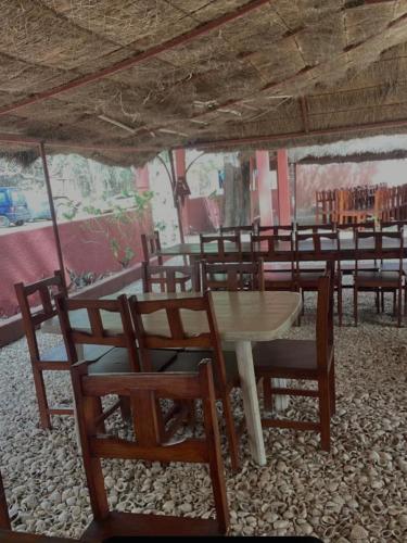 Majoituspaikan Le Finio ravintola tai vastaava paikka