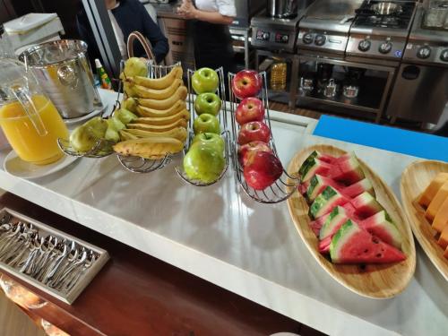 Jídlo v hotelu nebo okolí