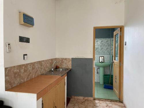 Phòng tắm tại Nipun Apartment