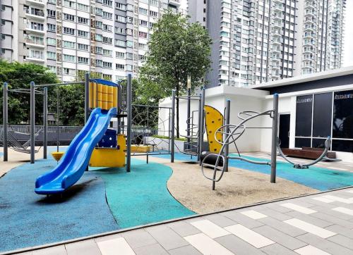 Zona de juegos infantil en Savanna Residence Southville City