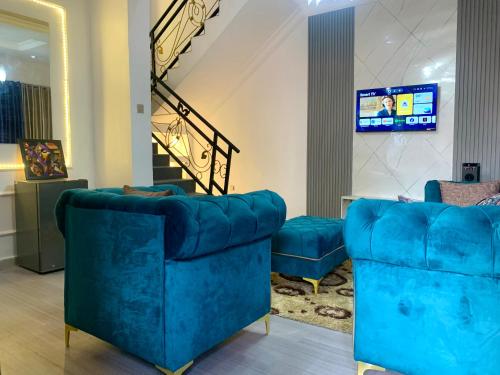 Reagal Apartments, WMachine, WiFi, 13 mins DRV from Ikeja, OPIC ESTATE