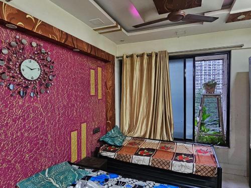 Ένα ή περισσότερα κρεβάτια σε δωμάτιο στο Fully Ac private Room At ovale naka