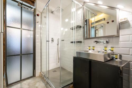 apartamento industrial con 3 alturas en pleno centro de ALQUILER TEMPORAL