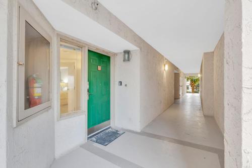 2119 Villamare photo 41