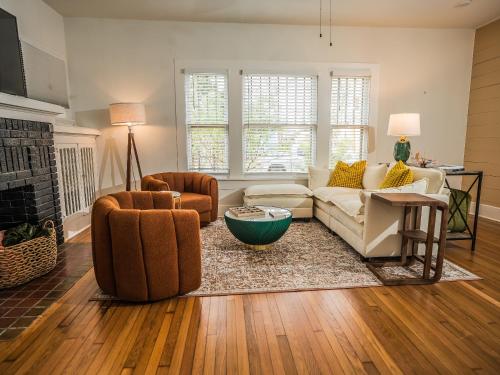 a living room filled with furniture and a fireplace at Location! Downtown San Antonio, Southtown, King William in San Antonio