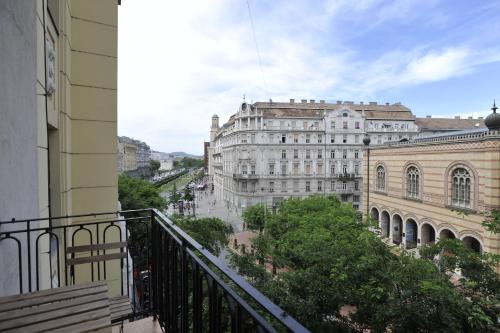 Synagogue Dream Home in The Center 1074 Budapest, Dohany utca 1  4./1. kép - 3