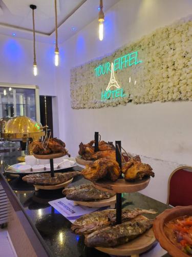 Ảnh trong thư viện ảnh của TOUR EIFFEL HoTEL BENIN ở Porto-Novo