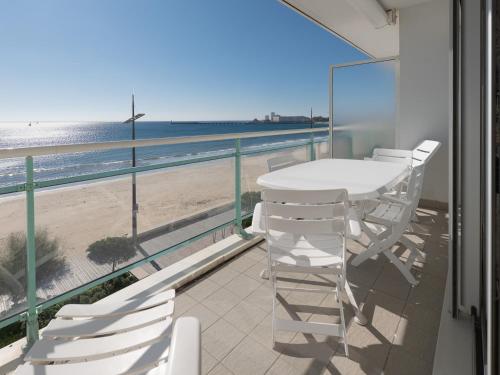 Studio spacieux 4 pers face plage avec balcon