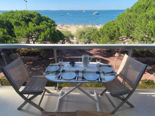 Appartement T3 à Arcachon - Vue mer - Parking - FR-1-374-242