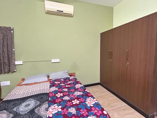 Postel nebo postele na pokoji v ubytování Classic Homes