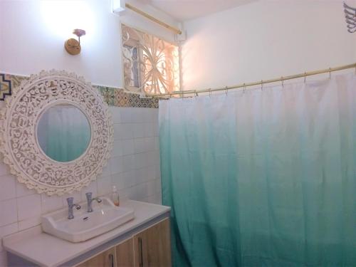 Ένα μπάνιο στο Beach Apartment