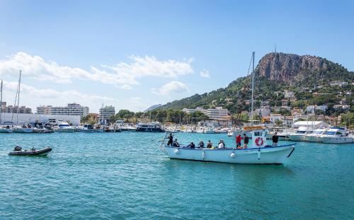 Hotel & Diving Les Illes