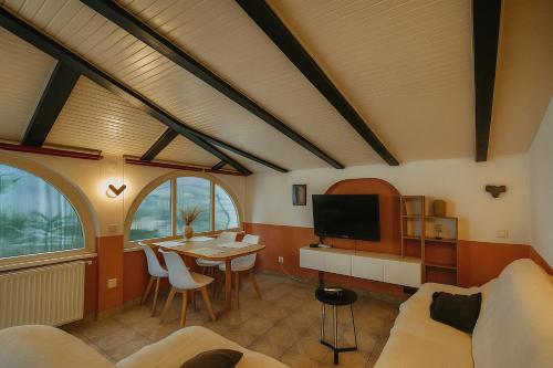 Apartmani Višnja