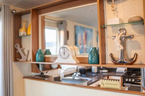 Dapur atau dapur kecil di Captain's Quarters B67