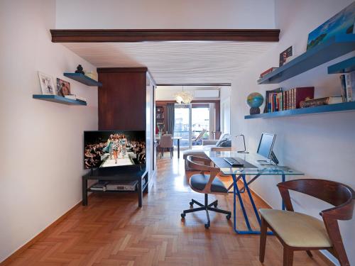 Pagrati Gem, Park Views, 600Mbps Near Kallimarmaro