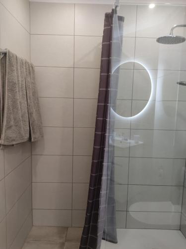 Un baño de Andorra Ernesto