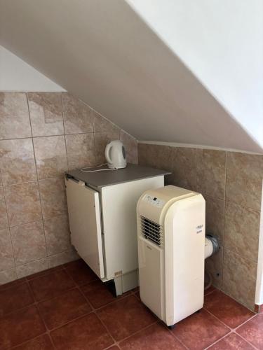 Photo de la galerie de l'établissement Vila Mila, à Petrovac na Moru