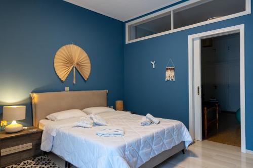 Cherry's house, Petroupoli! Athens!