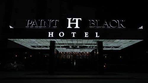 Paint It Black Hotel & Spa — Property building
