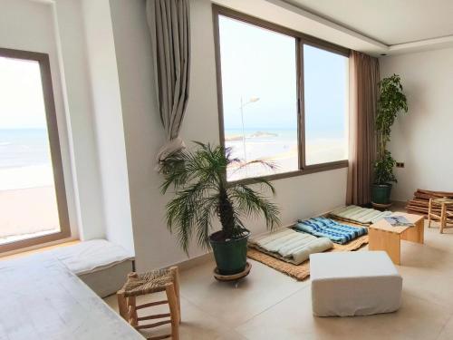 Ruang duduk di Live & Work in Essaouira