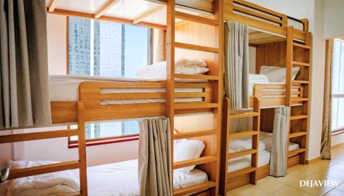 Galeriebild der Unterkunft DejaView JBR- Mixed Dorms- Sleep with a view in Dubai