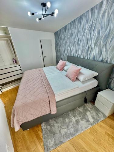 Stylish Stadlau Apartment - Free Parking