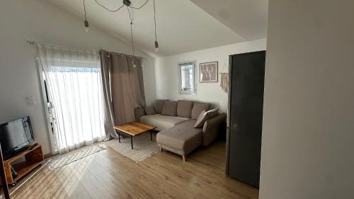Un lugar para sentarse en Jolie suite baignée de lumière