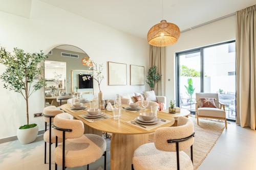 Amazing Townhouse - Yas Island - 5 min to Formula 1, Ferrari World, Warner Bros, Sea World - Designer's Choice