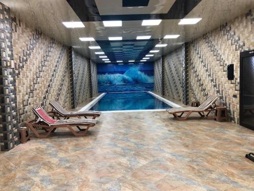 Swimmingpoolen hos eller tæt på Mardakan Garden