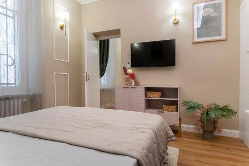 Postel nebo postele na pokoji v ubytování Clair de Lune