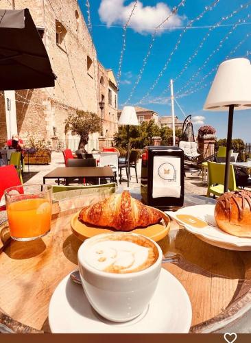 Еда / где поесть недалеко от апартаментов/квартиры