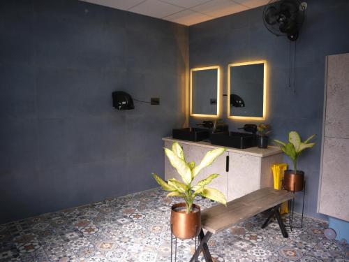 Φωτογραφία από το άλμπουμ του HomeGround Sector 89 -1RK σε Γκουργκάον