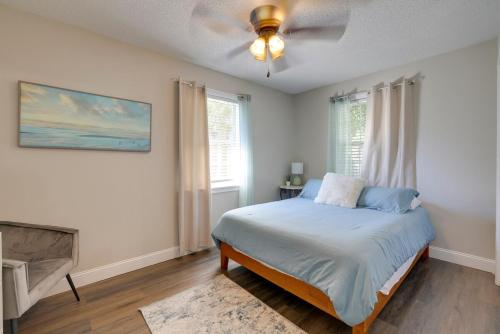 Ένα ή περισσότερα κρεβάτια σε δωμάτιο στο Savannah Historic Charm 4 bedroom