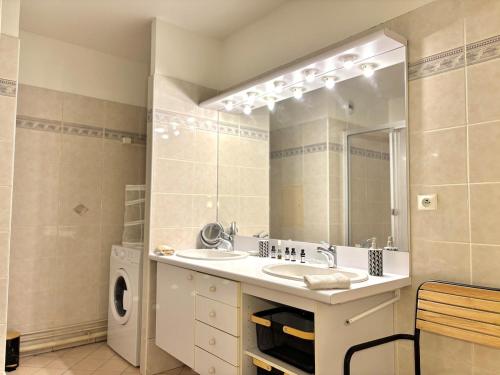 Ένα μπάνιο στο Vivez au large dans ce grand T3