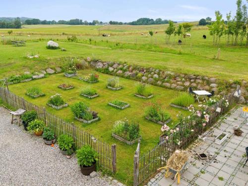 Gallery image of 5 star holiday home in Svebølle in Lille Fuglede
