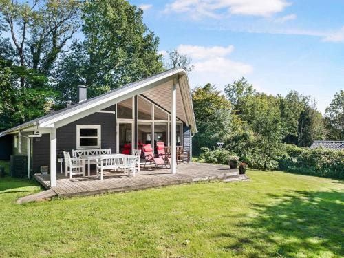 Brydegårdにある5 star holiday home in Haarbyのギャラリーの写真
