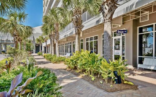 Spacious Beach Condo with Gulf Views! Sleeps 8! by Dolce Vita Getaways PCB photo 42