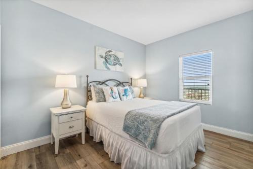 Spacious Beach Condo with Gulf Views! Sleeps 8! by Dolce Vita Getaways PCB photo 9