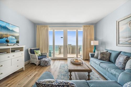 Spacious Beach Condo with Gulf Views! Sleeps 8! by Dolce Vita Getaways PCB photo 22