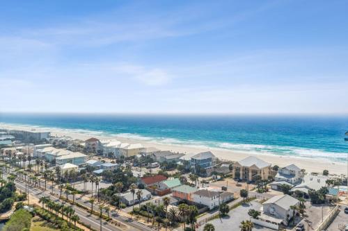 Spacious Beach Condo with Gulf Views! Sleeps 8! by Dolce Vita Getaways PCB photo 10