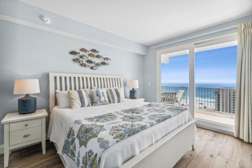 Spacious Beach Condo with Gulf Views! Sleeps 8! by Dolce Vita Getaways PCB photo 3