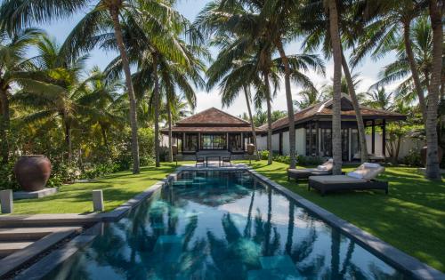 Πισίνα στο ή κοντά στο Four Seasons The Nam Hai, Hoi An, Vietnam