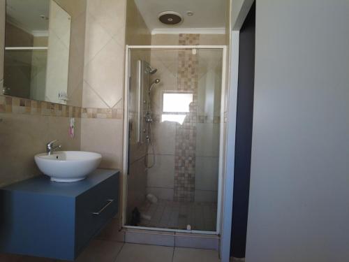 Et badeværelse på Studio Flat Bayside