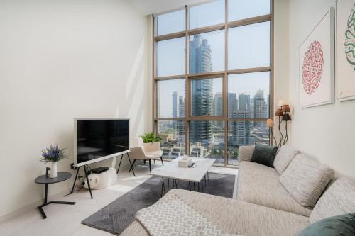 Scenic - Contemporary - Marina Getaway